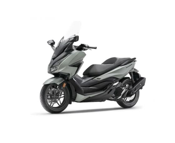 huurscooter-honda-forza-125