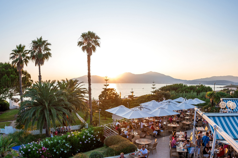 ALL INCLUSIVE en Corse